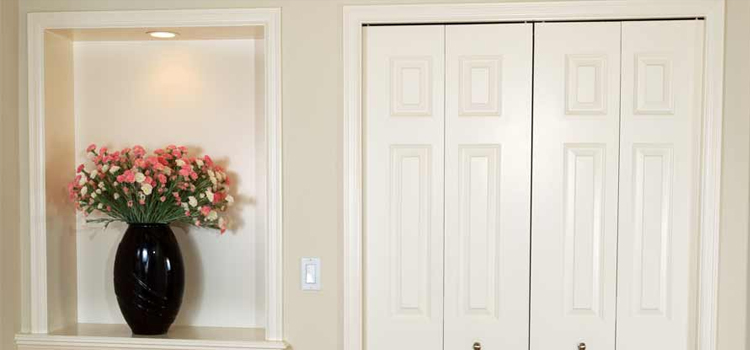 residential closet door repair in Coronado